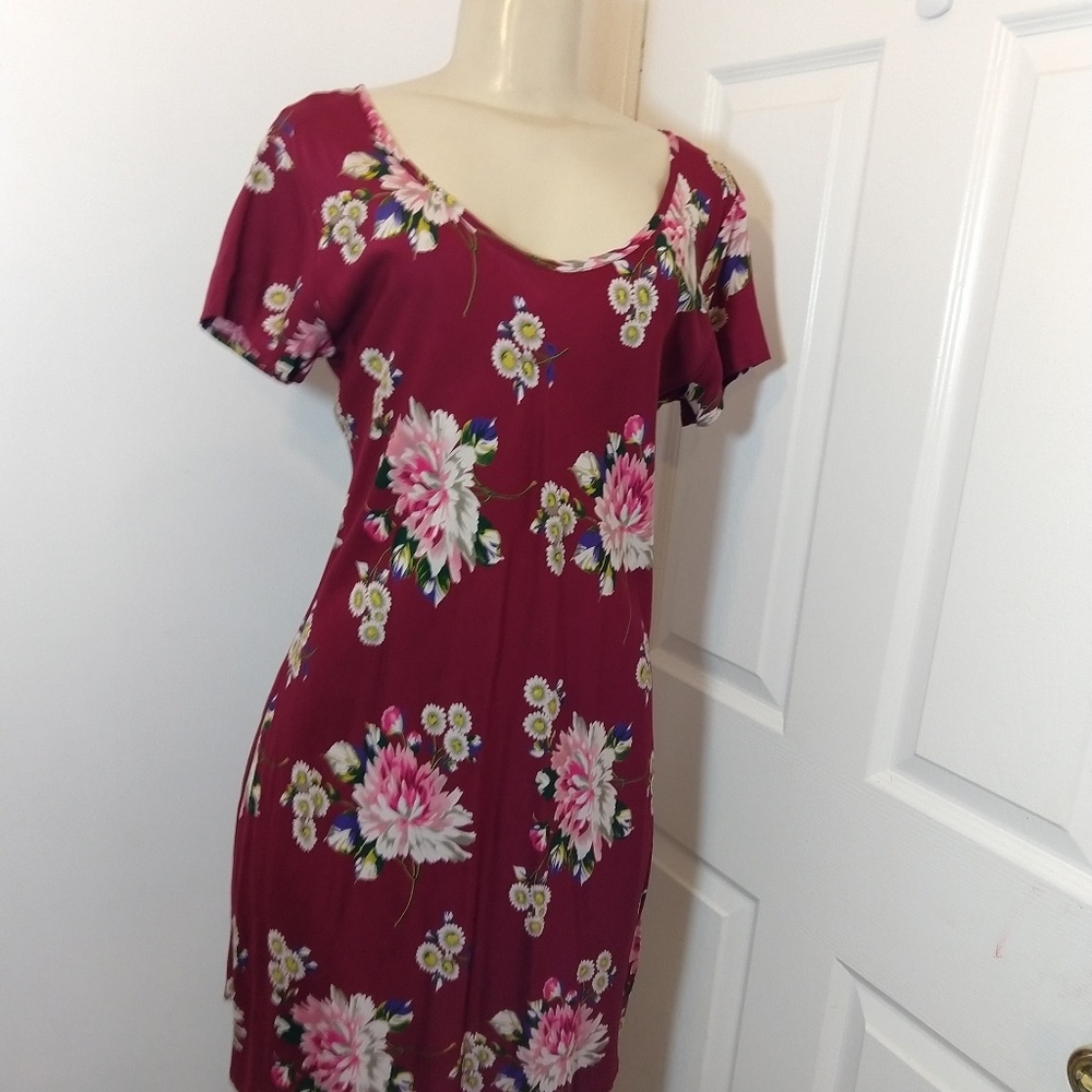 Guess Casual Dress SZ.  7. Flowers Printed